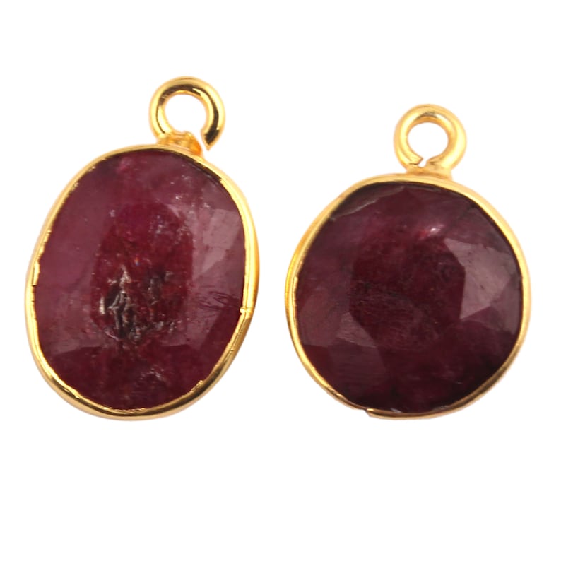 Faceted Stone Gold Plated Connector Ruby Pendant DIY Pendant DIY Finding jewelry 2 Piece Of Dyed Natural Ruby Oval Round Connectors