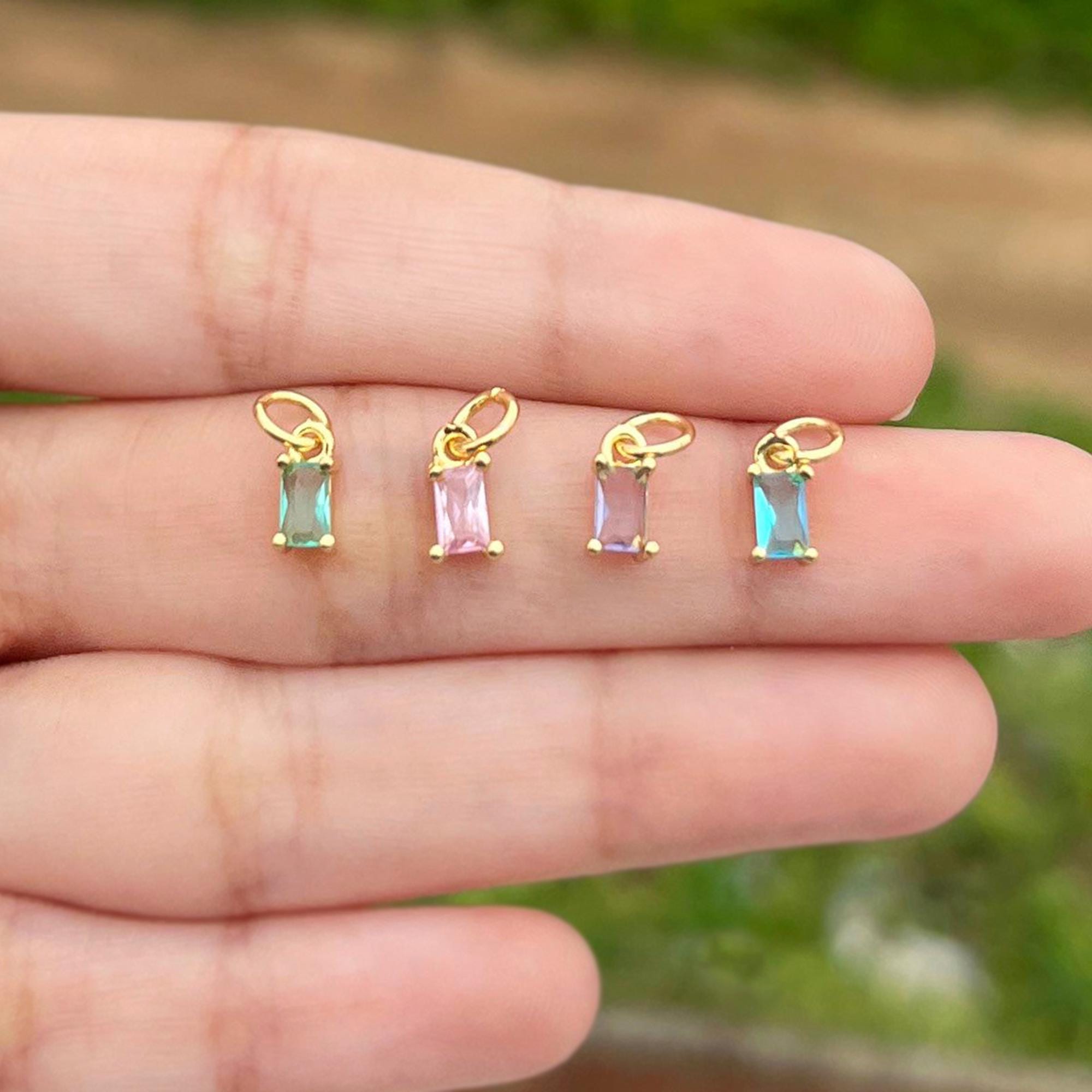 3x5mm Rectangle Cut 8.82Gemstone Pendant Charms Gold Plated Emerald Quartz Necklace