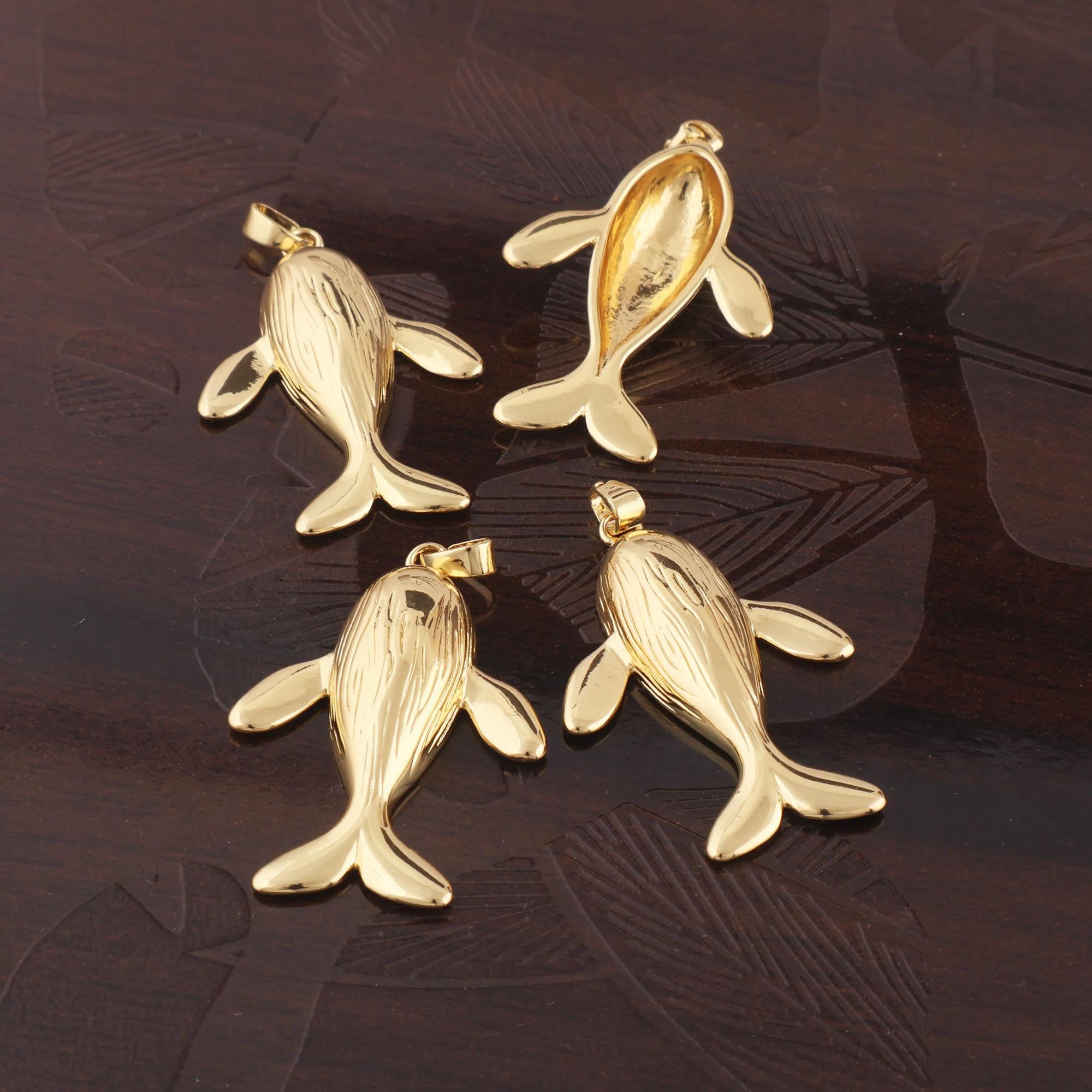 18K Gold Filled Whale Charm, Smooth Ocean Sea Life Minimalist Ocean Pendant Connector
