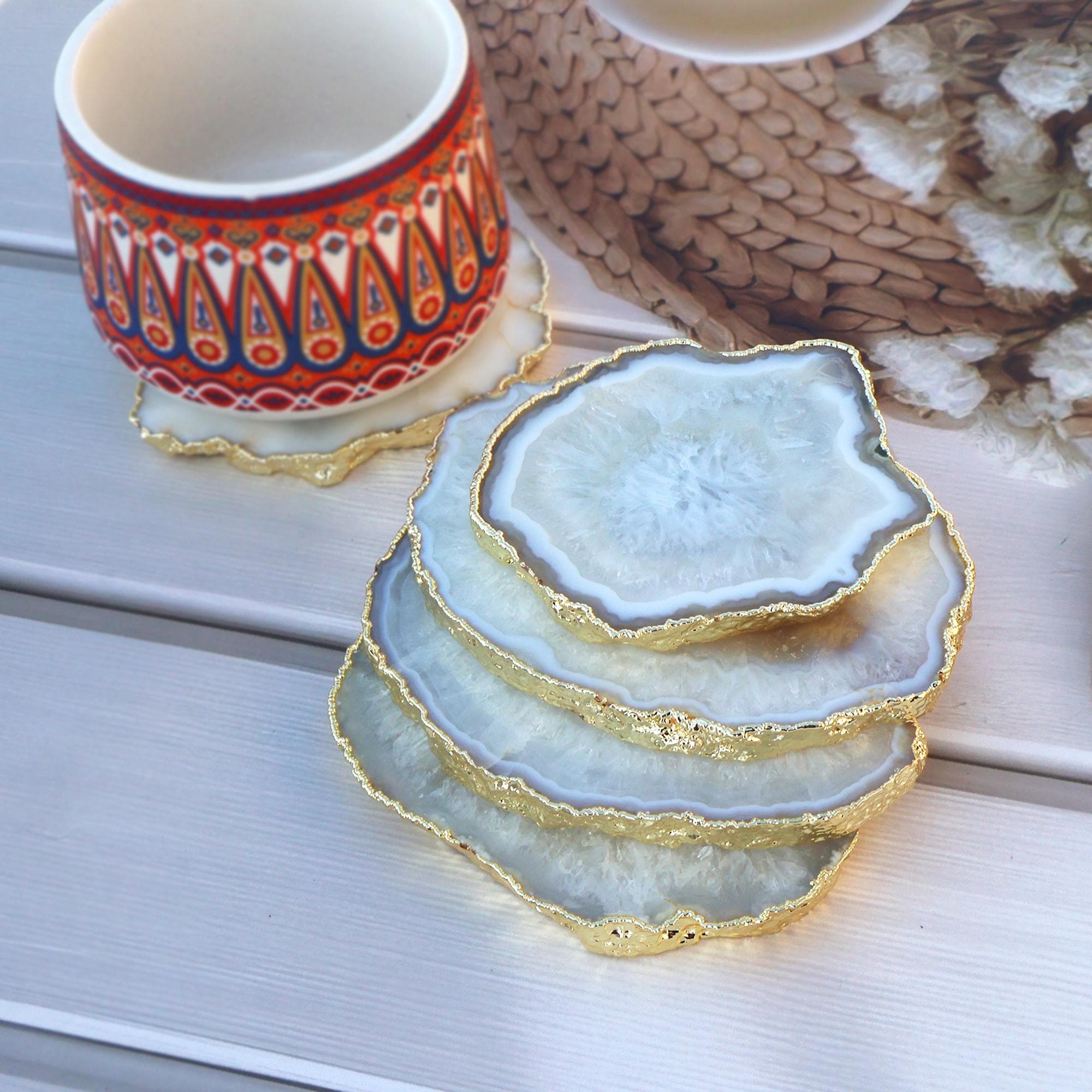 White Agate Slice Coaster, Gold Electroplated Crystal Coffee Tea Coaster Table Decor