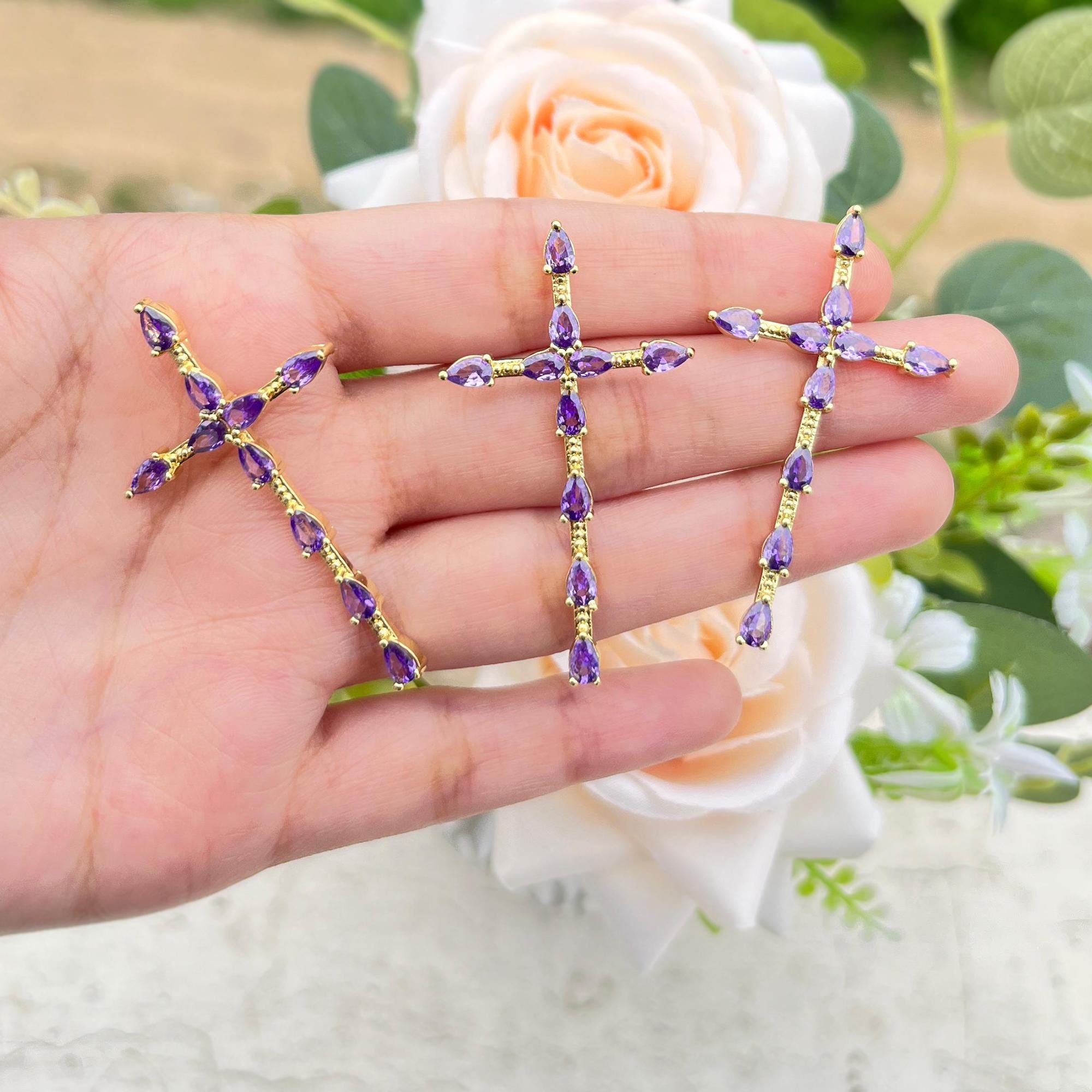 Gold Plated Amethyst Quartz Crucifix Cross Pendant: Purple