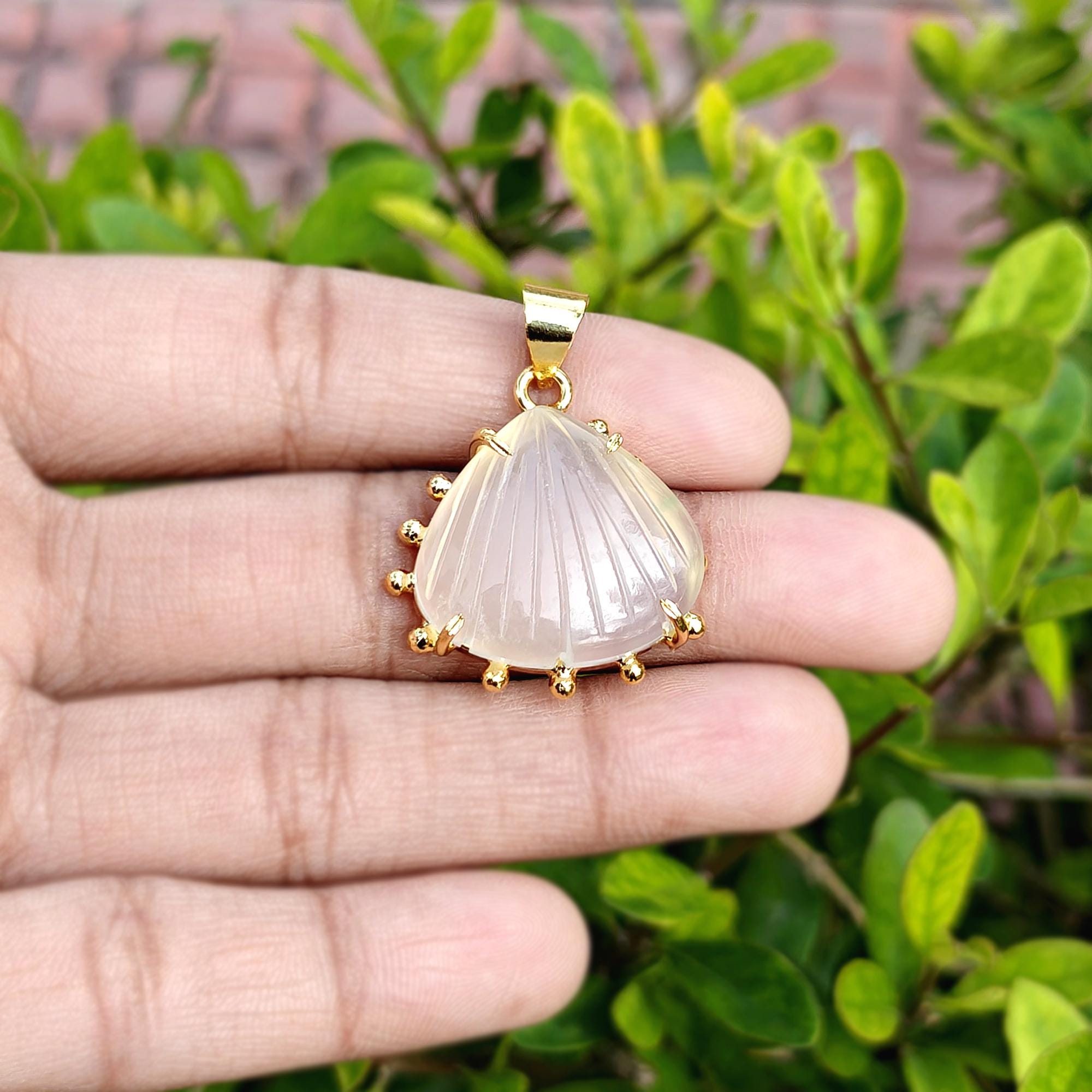 White Chalcedony Scallop Sea Shell Pendant Gold Plated Necklace Charm Gemstone