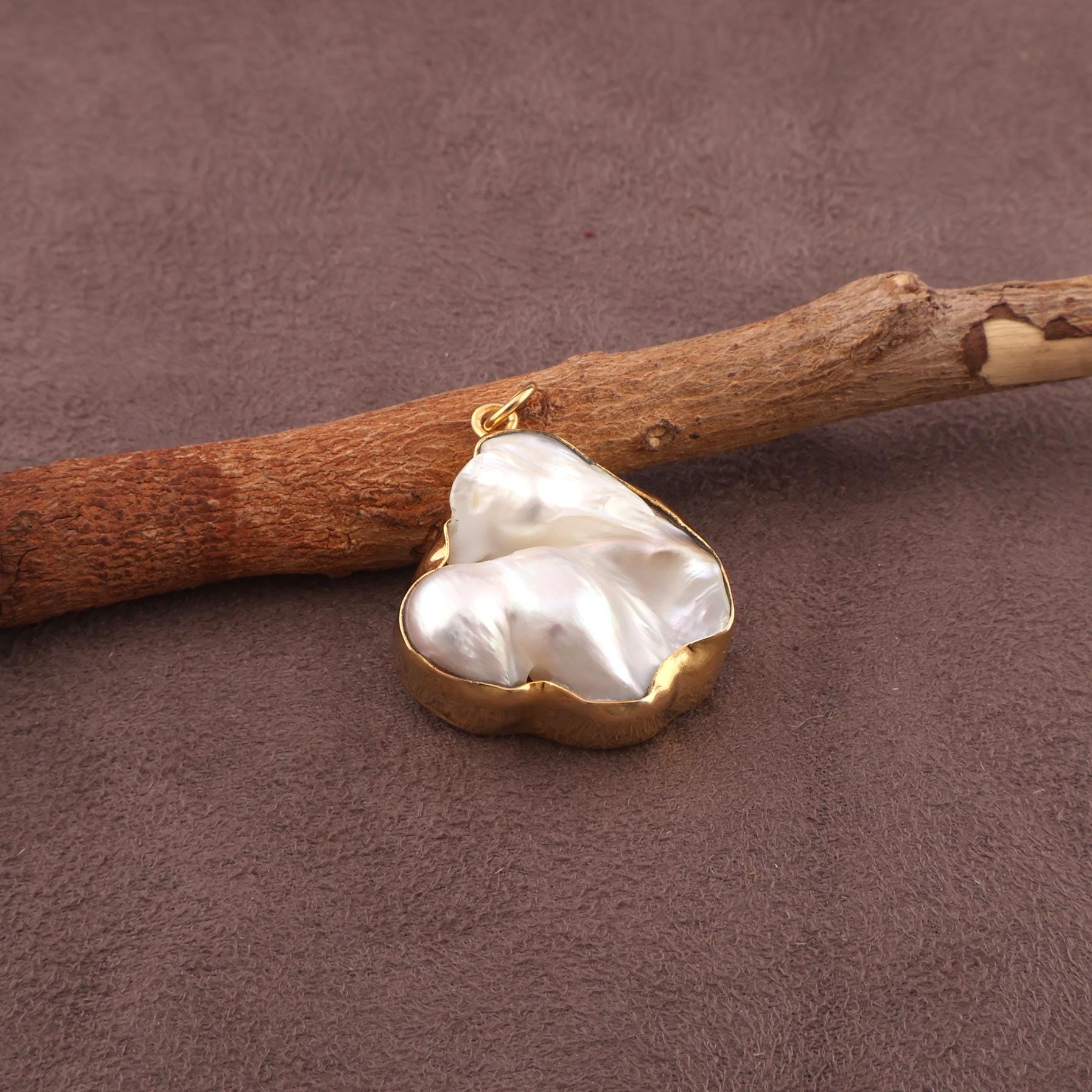 Natural Keshi Pearl Pendant