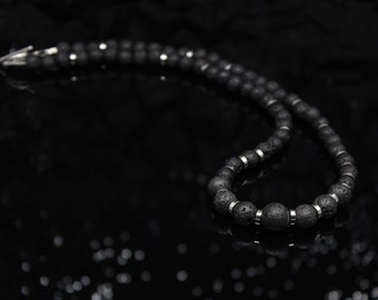 Handgefertigte Schwarz Lava Stein Halskette für Männer - Einzigartiges Geschenk für besondere Anlässe