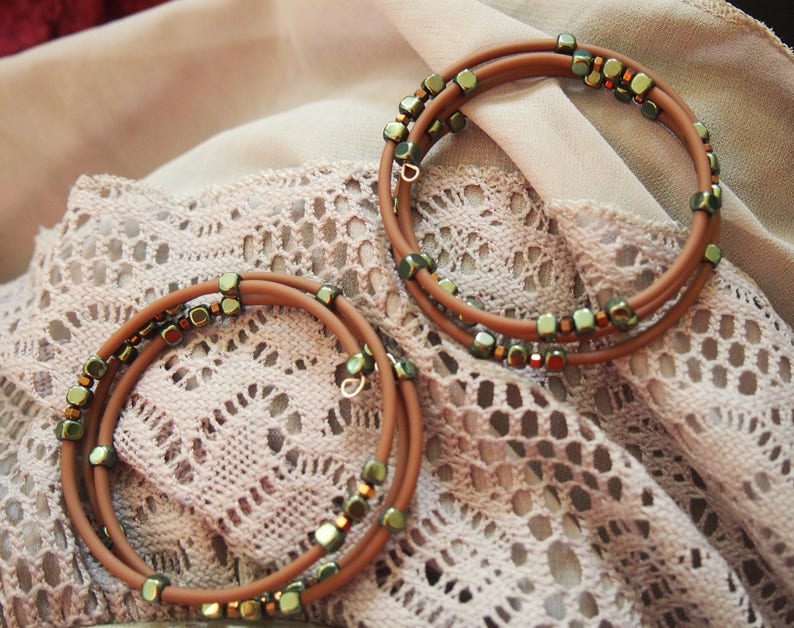 Green hematite women/'s bracelet cube vegan wrap bracelet double brown memory wire bracelet handmade wire bracelet yoga stack bracelet boho