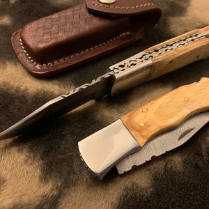 Damascus Folding pocket knife-Groomsmen Gift Survival Knife Olive wood