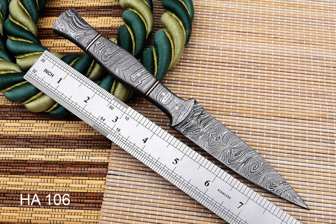 Coltello Per Zoccoli NATRA Doppio Taglio: Lama Ad Artiglio Per La Pulizia Del Cavallo, Fatto In Pakistan