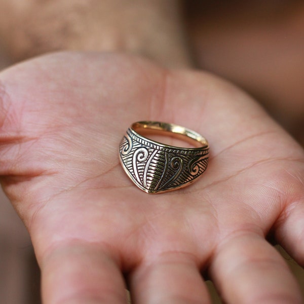 Réplica de un anillo de pulgar de tiro con arco medieval, anillo de arquero, regalo para amante del tiro con arco, para recreación, LARP, historia viva, festivales históricos