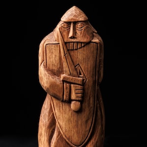 Berserker, figura de ajedrez de madera, pieza de ajedrez, ajedrez vikingo, guerrero vikingo, estatua vikinga, vikingo de madera, decoración vikinga para el hogar, recreación histórica