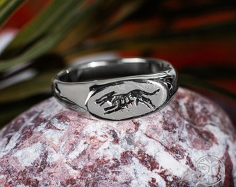 Solid ring with a running dog, a replica of Ancient Roman signet ring