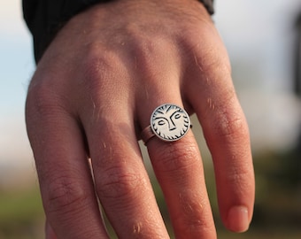 Sunny Image Ring, Sun Symbol, Sun God, Solar Symbol, Sun Jewelry, Replica, Ancient, Artifact, Viking Age, Sacred, Protection Ring, Amulet