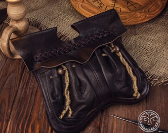 Riñonera de cuero, recreación histórica y cosplay