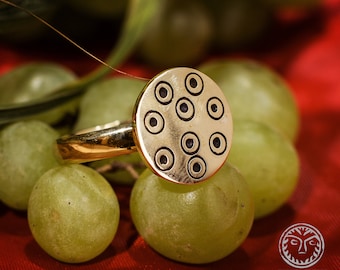 Anillo con diseño solar romano, joyería de recreación histórica