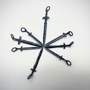 Handgeschmiedeter Schwert-Anhänger, Mittelalterliches Schwert-Amulett Bild 6