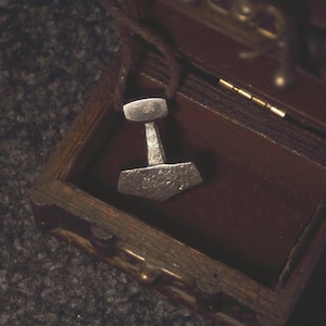 Colgante forjado del martillo de Thor, joyería nórdica Mjolnir imagen 8
