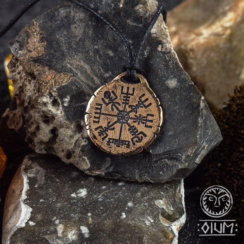 Vegvisir, Viking Compass, Rune Jewelry, Viking, Asatru, Pagan Jewelry, LARP SCA, Reenactment, Nordic, Norse Pendant, Necklace, Solid, Rustic 