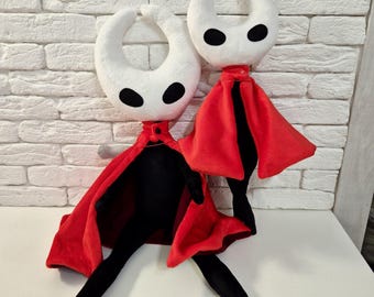 Ręcznie robiona pluszowa zabawka Hollow Knight Hornet o wysokości 30 cm