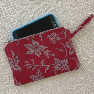Bolsa de lino roja con cremallera y estampado en bloque. Cartera de tela estampada a mano. Monedero o funda para teléfono lavable. Neceser pequeño para maquillaje.
