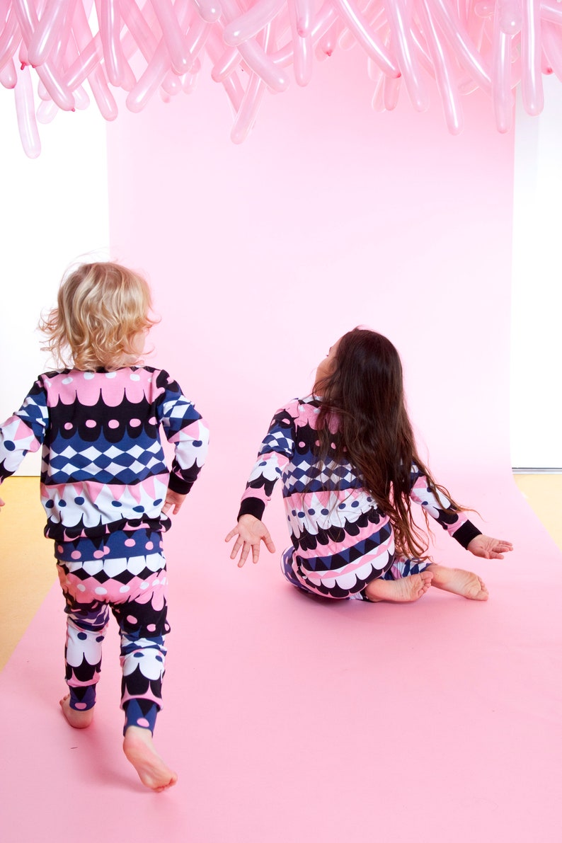 Pink /& Blue Children/'s Organic Cotton Lightweight Sweater and Harem Leggings Set