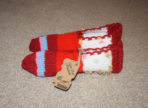 Ladies knitted 2025 slippers