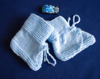 Hand Knitted Newborn Baby Booties, Baby leg warmers, Baby clothing, Knitted Winter Baby Booties, Size: 0-3 months, premium acrylic yarn