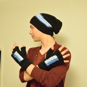 Hand Knit Men&#39;s Hat and Fingerless Gloves Set: Winter Warm Acrylic Yarn