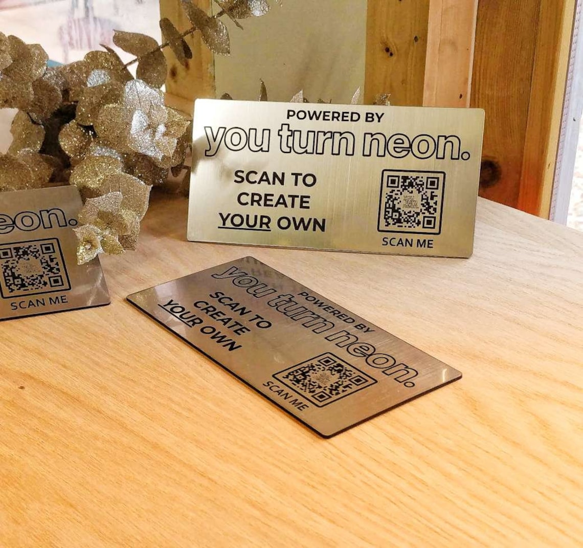 Plastic QR plaque with custom text 14 cm x 5 cm Personalised | Etsy