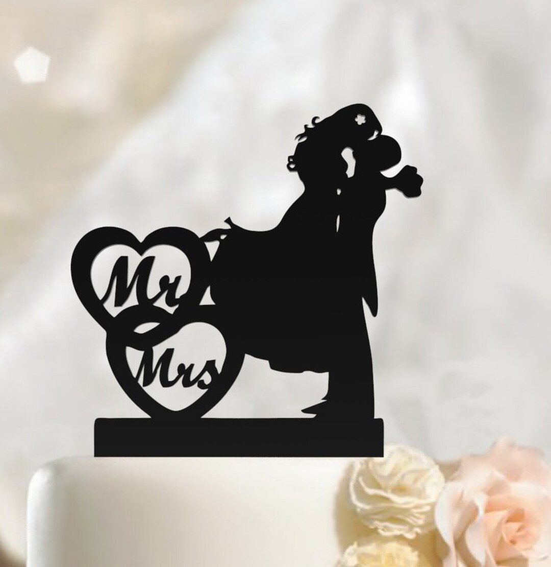 Bride and Groom Silhouette Wedding Cake Topper: Acrylic Heart Design - Etsy