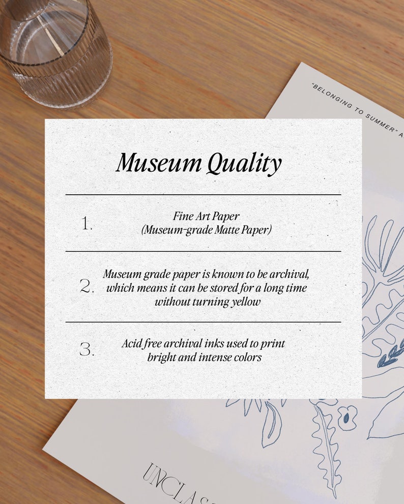 Op de afbeelding: Museumkwaliteit Fine Art Papier (Museumkwaliteit Mat papier). Museumkwaliteit papier staat bekend om zijn archiefbestendigheid, wat betekent dat het lang kan worden bewaard zonder te vergelen. Zurevrije archiefinkten worden gebruikt om heldere en intense kleuren te printen.