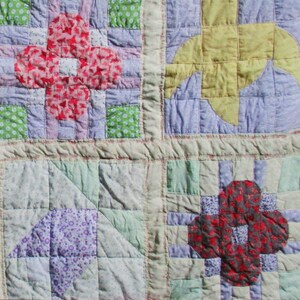 Patchwork quilt greetings card - Pastel colours - Medway Patchers Kent