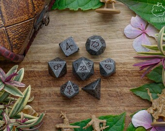 Stone Dragon | Metal Dice Set | D&D Dice Gift Set | 7 Piece Polyhedral Dice Set | Pathfinder, Dungeons and Dragons, Tabletop Games