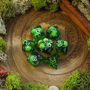 Gelatinous Cube | Sharp Edge Resin Dice Set | D&D Dice Gift Set | 7 Piece Polyhedral Dice Set | Pathfinder, DnD, Tabletop Games