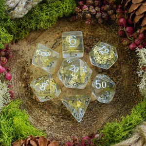 Golden Gear | Resin Dice Set | D&D Dice Gift Set | 7 Piece Polyhedral Dice Set | Pathfinder, Dungeons and Dragons, Tabletop Games