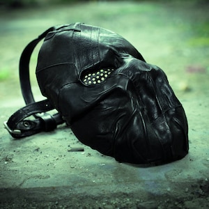 Black Leather Mask furious fighter mask Post-apocalyptic warrior mask Steampunk mask Emotional rage mask Apocalyptic scary mask