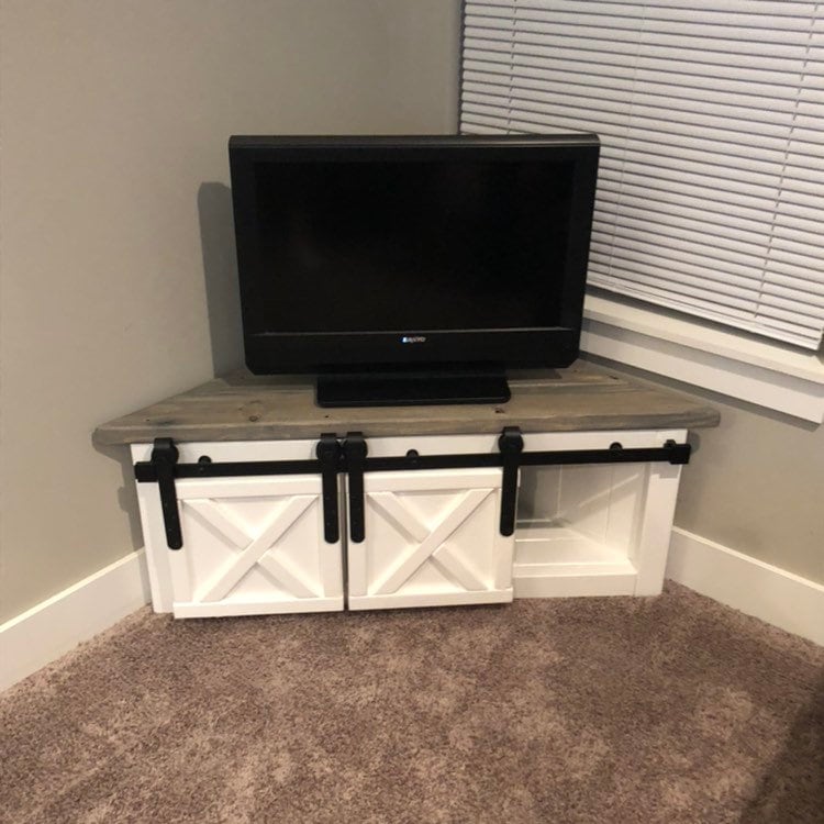 Sliding Barn Door Corner Tv Stand / Farmhouse Entertainment Etsy UK