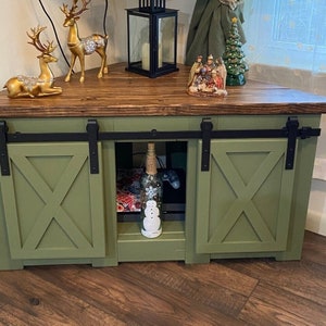 Sliding Barn Door Corner Tv Stand / Farmhouse Entertainment Center / Rustic Barn Door Cabinet / Smaller Corner Tv Stand