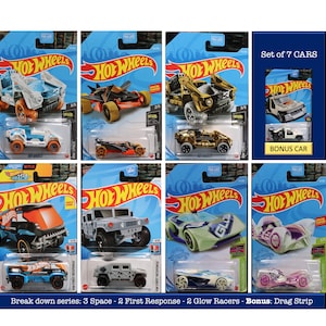 Hot Wheels Mattel - 3 Space - 2 First Response - 2 Glow Racers - Bonus: Drag Strip /Set of 7 w/Bonus Car