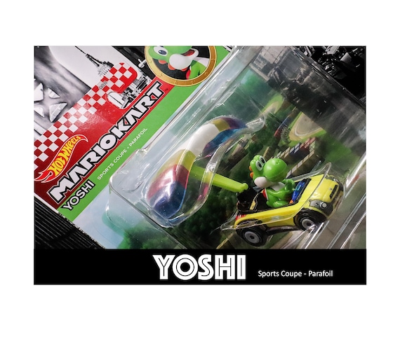 Hot Wheels Mario Kart – Yoshi Sports Coupe, El Coche De Carreras De Yoshi Para Fans De Mario Kart, Ideal Para Coleccionistas Y Niños