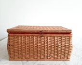 Antique Hand Wooven Rattan Basket Storage Box Suitcase Sewing Box