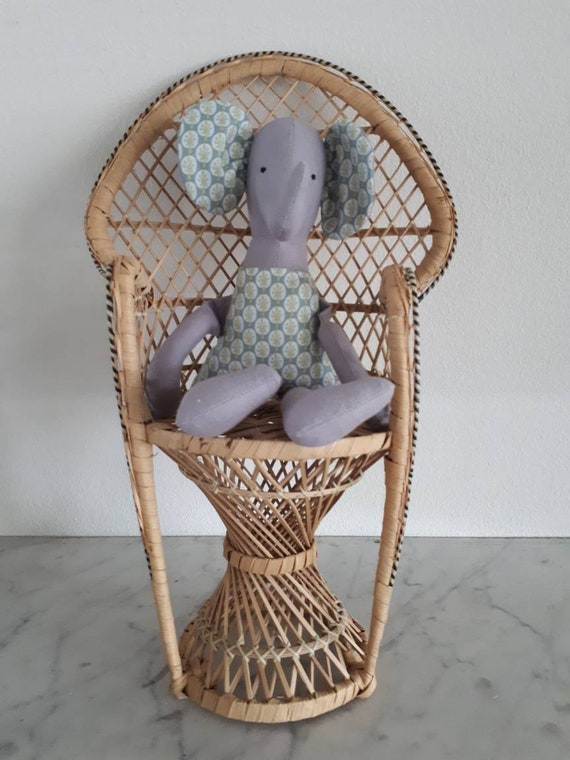 Etsy store peacock chair