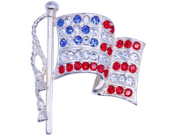 Broche con la bandera estadounidense de cristal y diamantes de imitación - Bandera ondeante en tono plateado con borla y mástil