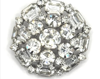 Vintage Clear Rhinestone Brooch - Classic Mid-Century Sparkle