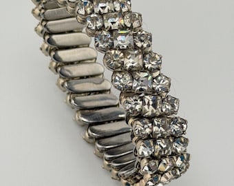 Vintage Round & Square Clear Rhinestone Expansion Bracelet – Mid Century Statement Jewelry