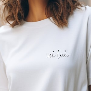 I love T-shirt, Minimalist, Oversized shirt, Unisex, Gift, T-shirt with saying, Statement shirt