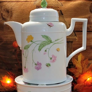 Fürstenberg porcelain teapot with warmer vintage 90s RARE!