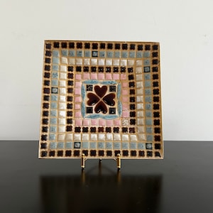 Piatto vintage, di metà secolo, interni retrò, portaoggetti, piatto in piastrelle, piatto in piastrelle a mosaico, piatto in piastrelle quadrate, piatto in mosaico, MCM, piatto, regalo retrò