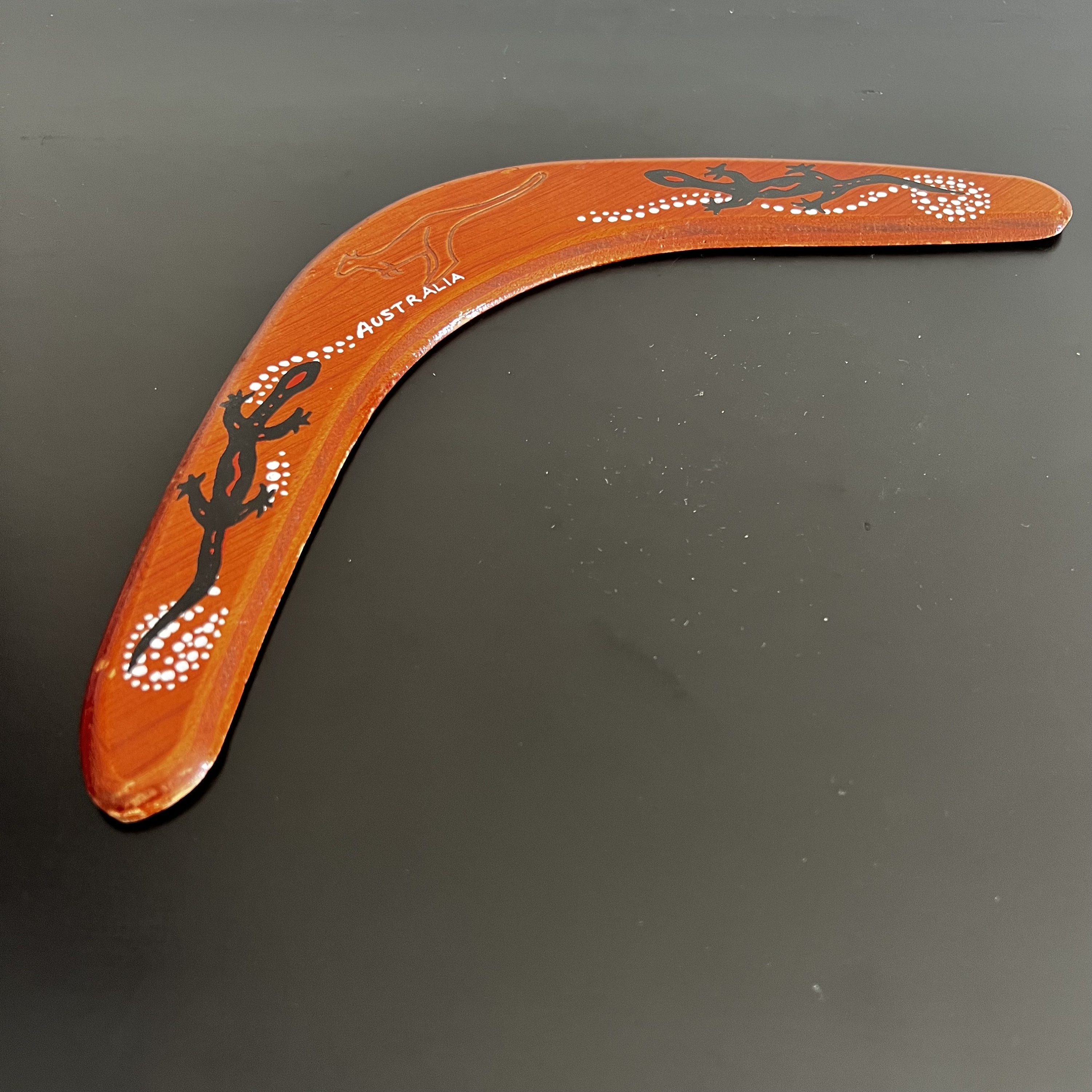 ヴィンテージの手彫りブーメラン：オーストラリアのアボリジニアート