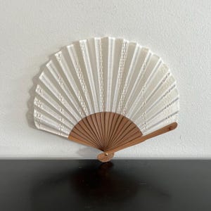 Ventaglio pieghevole giapponese vintage, ventaglio a mano, arredamento orientale, ventaglio, ventaglio in tessuto, tessuto Kinono, regalo giapponese, interni giapponesi, prodotto in Giappone