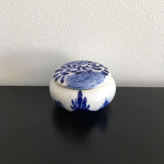 Vintage,Blue And White, Round Ceramic,Trinket Box… - image 1