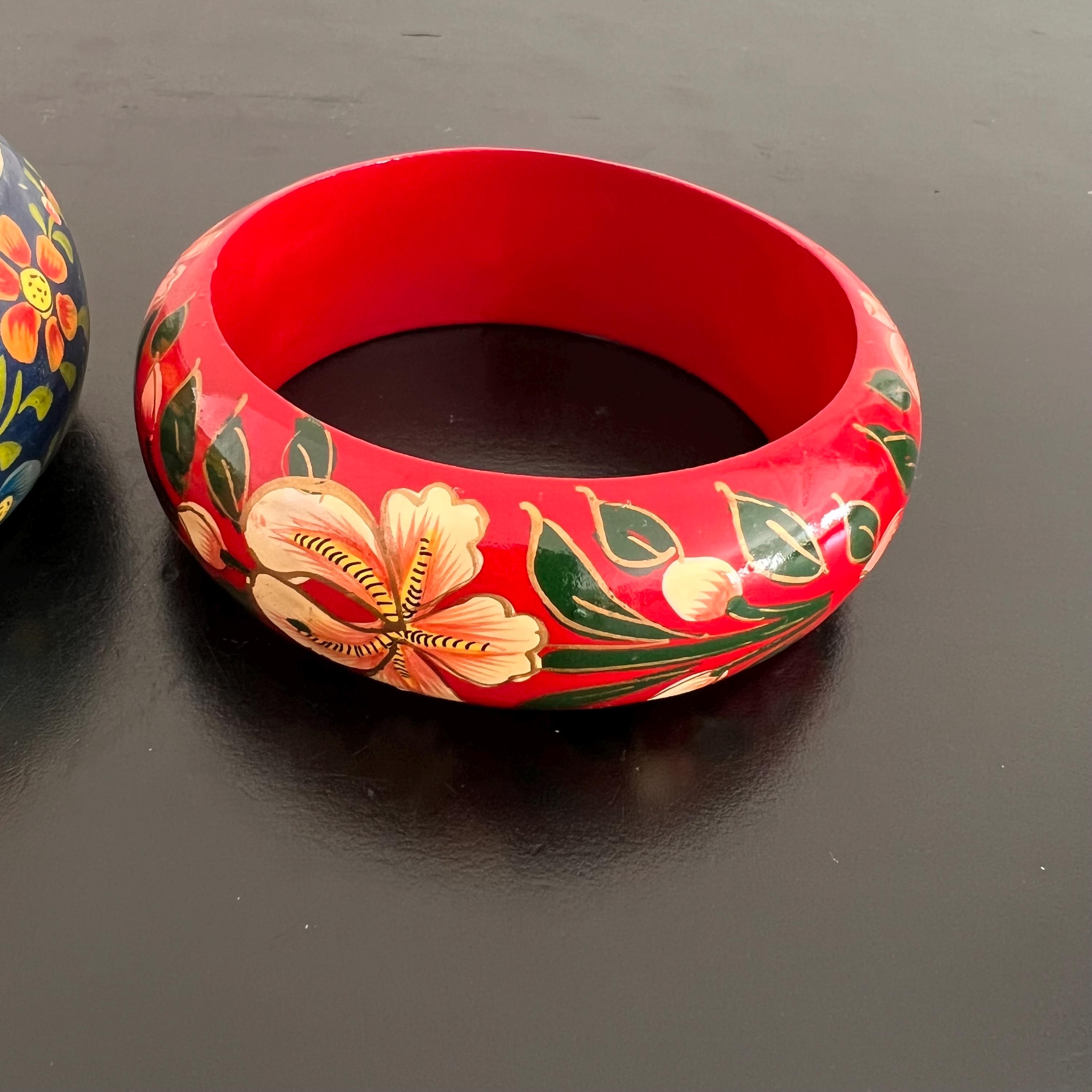 Vintage Kashmiri Bangles: Hand-painted Floral Indian Folk Art, Set